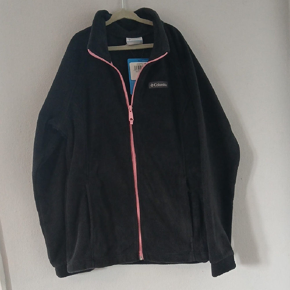 NEW WITH TAGS! Girls Columbia Black Fleece Jacket with Pink Accents
